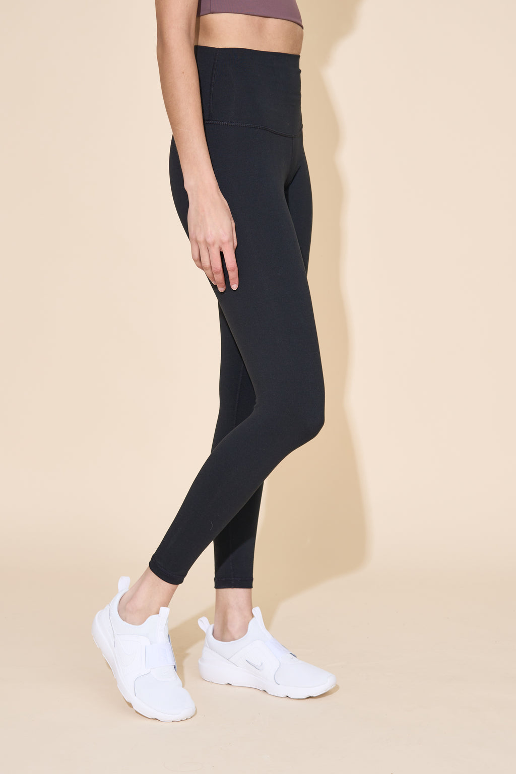 Define Signature Soft Jersey Moss Tight